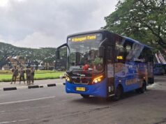 Trans Jatim datang ke Malang, masyarakat antusias, Sebagian Halte Dinilai belum Layak