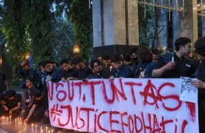 Doa dan Amarah di Rektorat UB: Mengawal Keadilan untuk Kavana Hafil