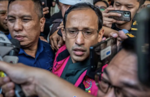 NADIEM MAKARIM DITUNTUT 18 TAHUN PENJARA, LEBIH BERAT DARI TERORIS MESKIPUN KERUGIAN NEGARA TAK TERBUKTI!