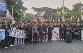 Aliansi Rakyat Bangkit Bersatu Gelar Aksi di Malang, Suarakan 17 Tuntutan Rakyat!